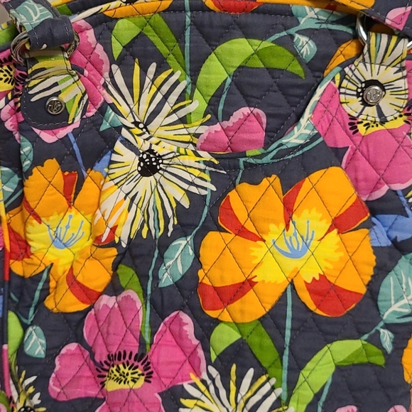 Vera Bradley Bag - Picture 4 of 4